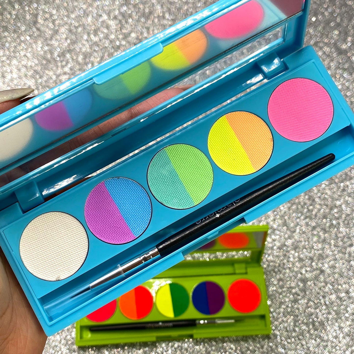 UV Pastel Utopia Graphic Split Cake Eyeliner Palette