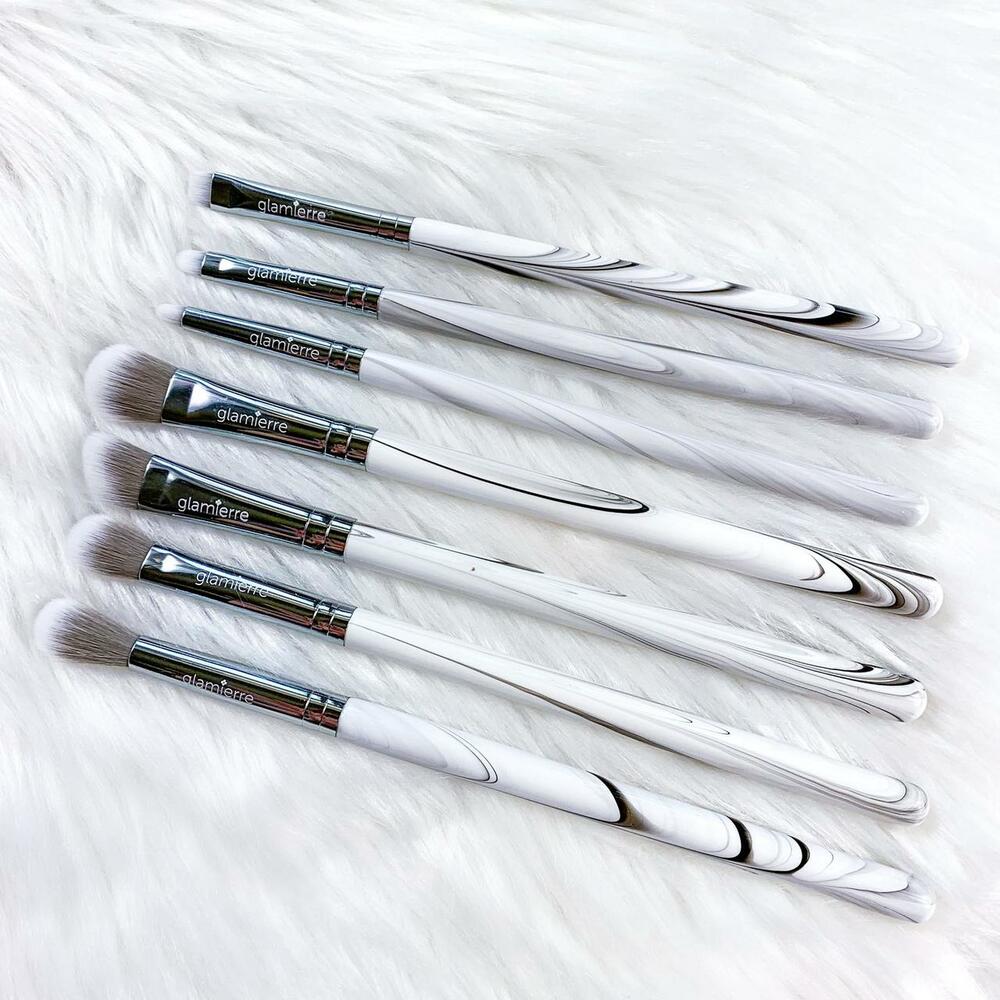 Deluxe Marble 7 Pc Eye Brush Collection
