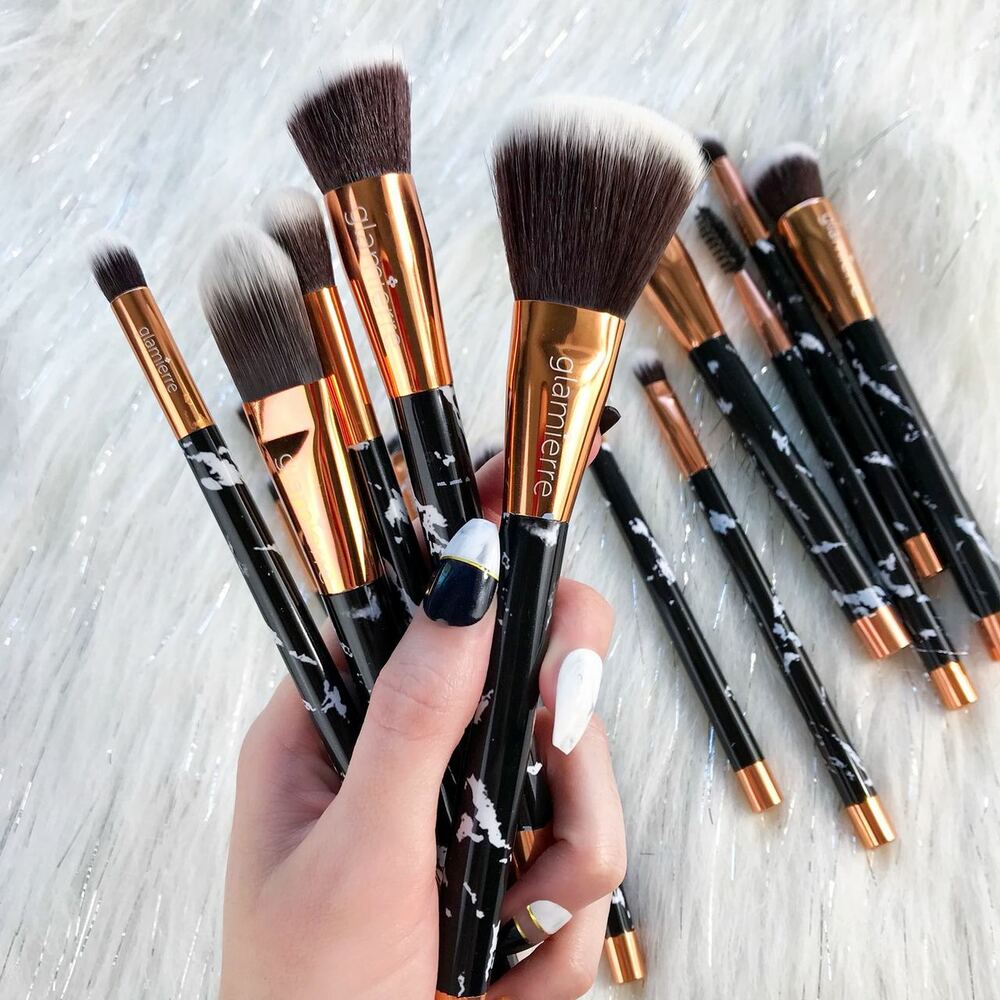 Deluxe Black Marble Brush Collection