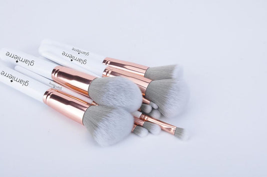 Luxe Glam Vegan Deluxe Brush Collection Review