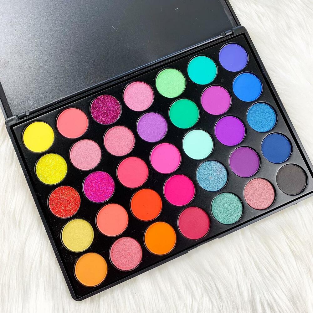 Color Artist Eyeshadow & Glitter 35 Color Palette